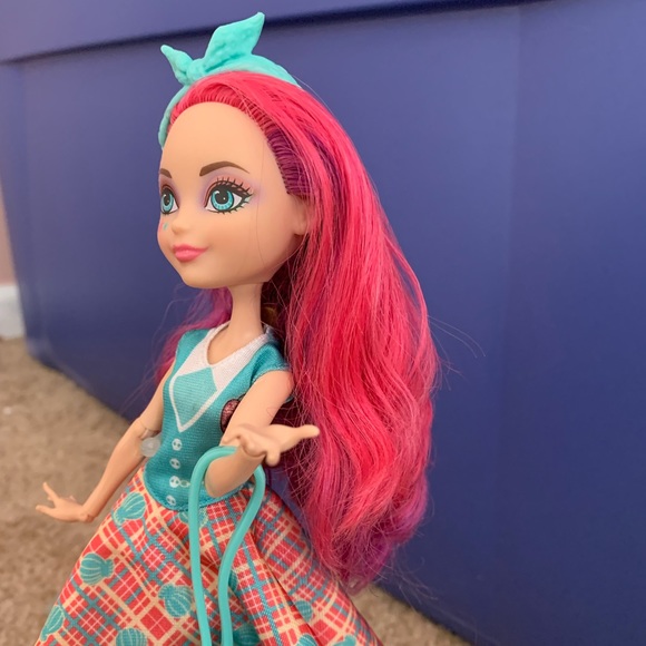 EVER AFTER HIGH MEESHELL MERMAID “BACK TO SCHOOL” DOLL ~ RARE - Picture 3 of 7